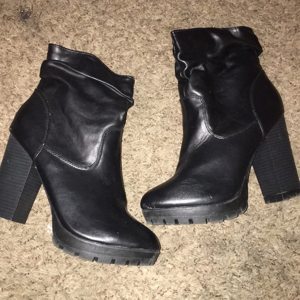 Women’s boots